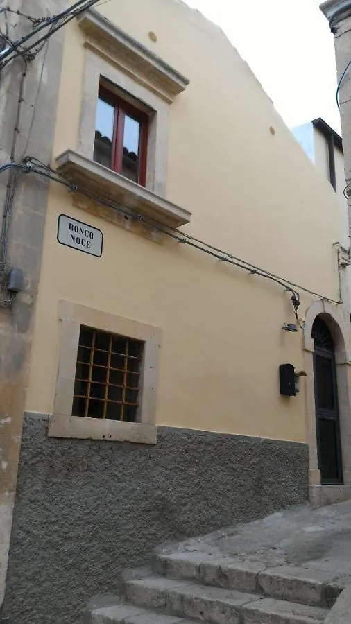 Noto Bedda Bed&Breakfast Bed & Breakfast